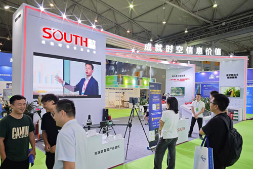 武漢司邁特展示工程公司助力南方測繪中國國際北斗規(guī)模化應用博覽會